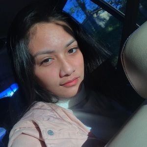 Meet your Posher, Alyx